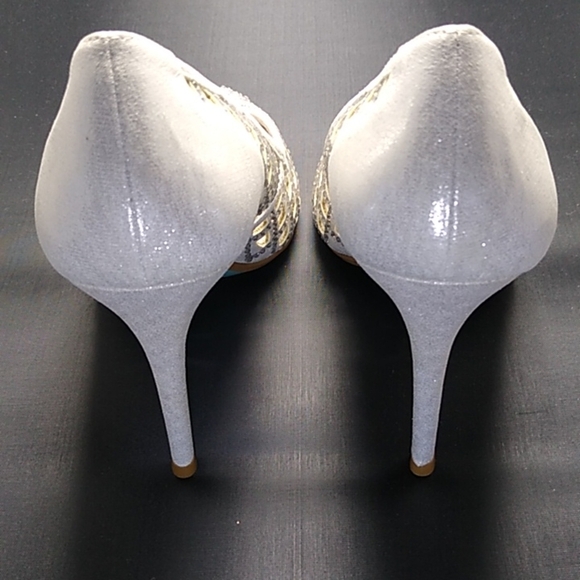 NWOT Blue by Betsey Johnson Women's Sb-Mella Pump - Picture 3 of 9